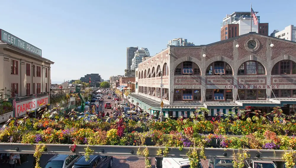 Travel to Seattle, Mother Nature’s City, with Viva Holidays and Cruiseco 1 Seattle