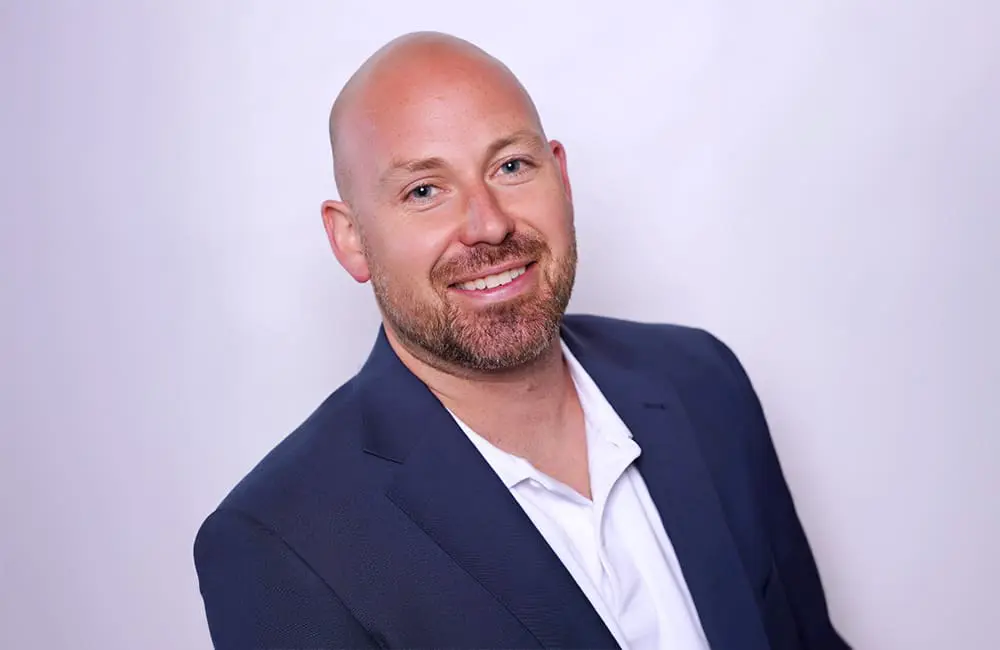 Movers + Shakers: HAL & Seabourn elevate Alex Pikardt to Senior Sales Director ANZ 3 HAL & Seabourn Senior Director – Sales, Australia & New Zealand Alex Pikardt.
