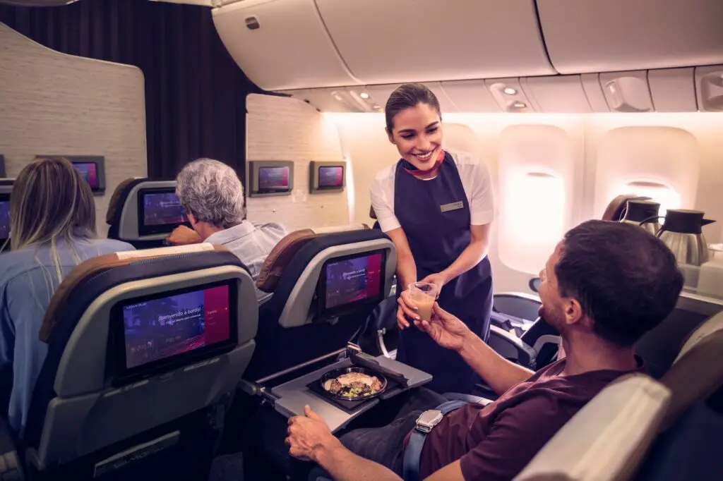 New way to fly to South America: LATAM to launch Premium Comfort cabin 2 Economy on board the Boeing 787-9.