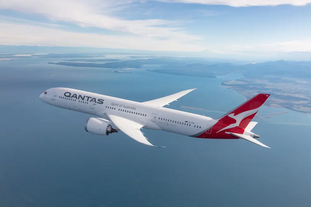 Qantas goes daily for the first time on Sydney-New York via Auckland flights 1 Qantas Boeing 787-9.
