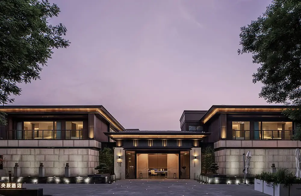 Small Luxury Hotels adds 49 new sites to growing global collection in first 6 months of 2025 3 SLH Xian Younch entrance