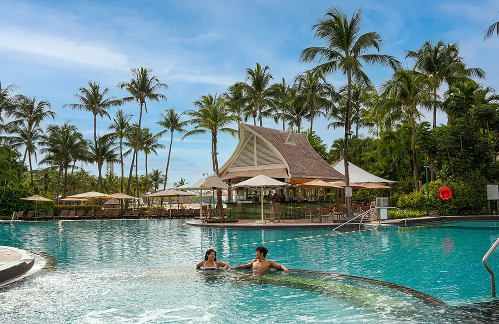 Most Aussies who’ve lied for a hotel upgrade would do it again: study 2 Outdoor Jacuzzi at Shangri-La Rasa Sentosa in Singapore.