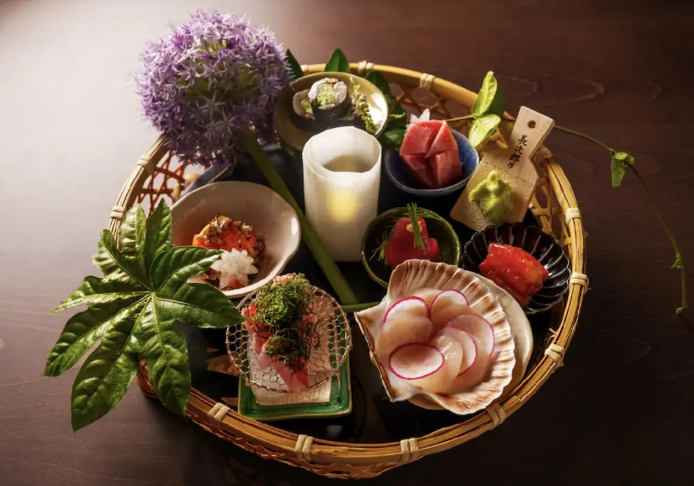 Diamond and Sapphire shine: Princess Cruises sets sail for biggest-ever Japan season 3 Princess Cruises' Diamond Princess and Sapphire Princess ships.