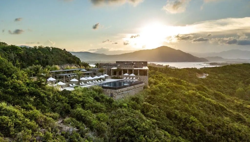 Eight of the best luxury philanthropy experiences that give back to community 6 1000x568 30 1