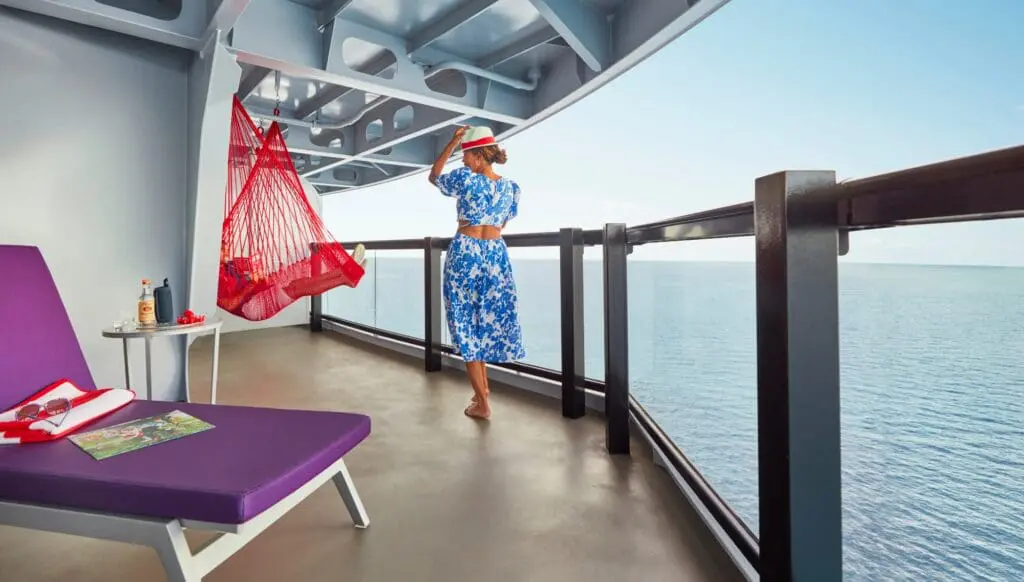 Is this the best CLIA cruise month offer? Hint: bubbles for bookings 4 1000x568 35