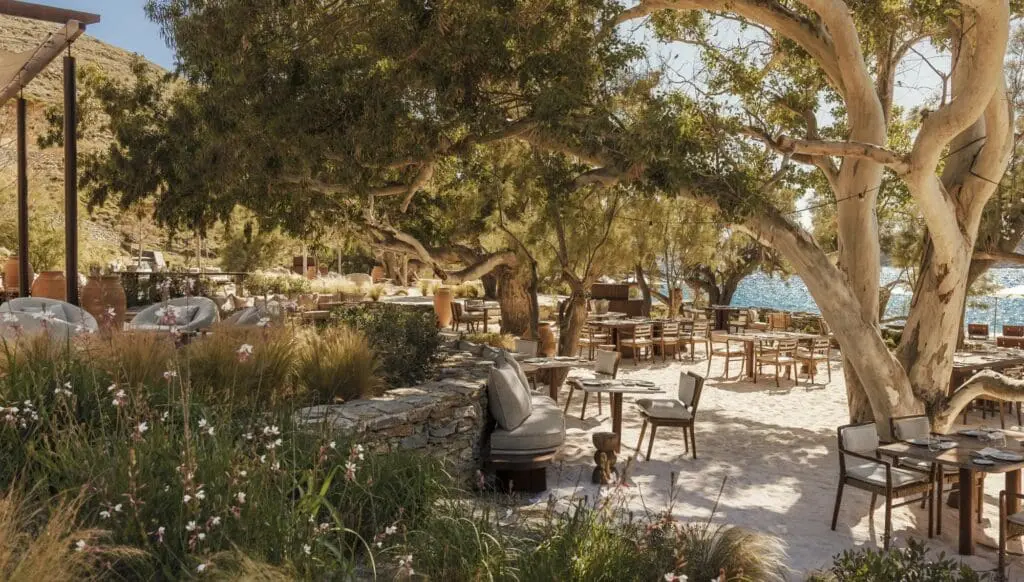 Eight beach clubs recently launched at high-end hotels that you need on your radar 5 1000x568 41
