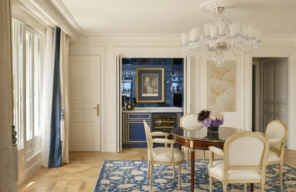 Four Seasons completes three-year transformation of its Paris hotel 2 Four Seasons Eiffel Parisian Suite dining room