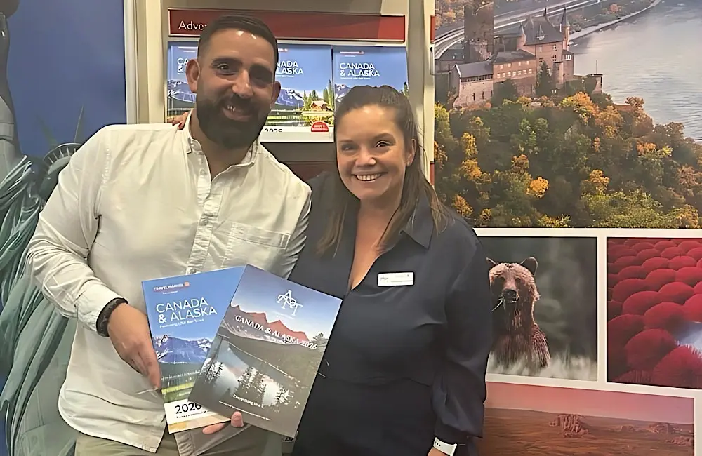 Flight Centre advisor wins $15K Canadian escape with APT and Travelmarvel