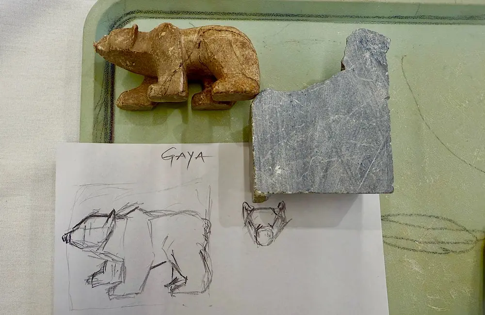 What I learned in Manitoba that every traveller needs to know 5 Manitoba carving