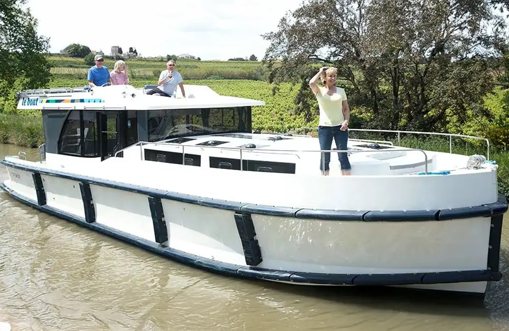 Ahoy again! Le Boat appoints Entire Travel Group to steer trade bookings in Australia