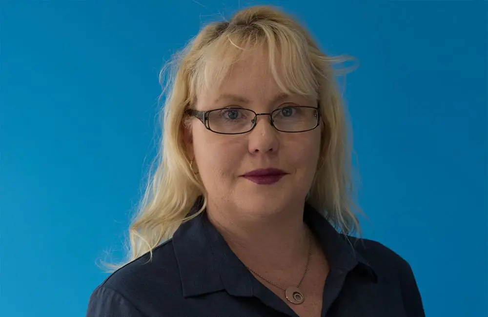 Pursers Travel Group adds Helloworld Travel Noosa to growing network of 14 agency locations 3 Helloworld Pursers Travel Group owner & CEO Felicity Dascombe.