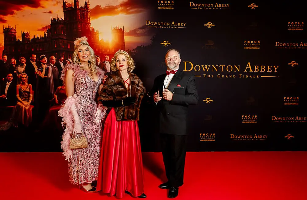 Set-jetting in style: Viking spotlights real-life Downton Abbey castle connection at exclusive Australian film premieres 6 In period dress at the Brisbane premiere of Downton Abbey: The Grand Finale. Image: VerhaakMedia
