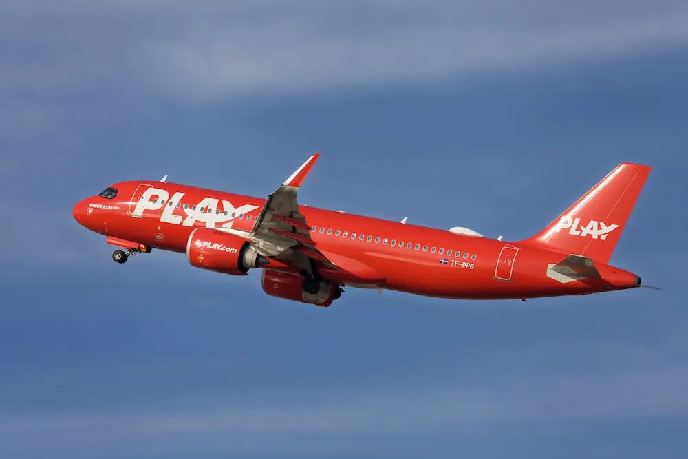 Transatlantic airline suddenly goes bust, cancelling all flights 3 APlay Airbus A320neo taking off from El Prat Airport in Barcelona, Spain.