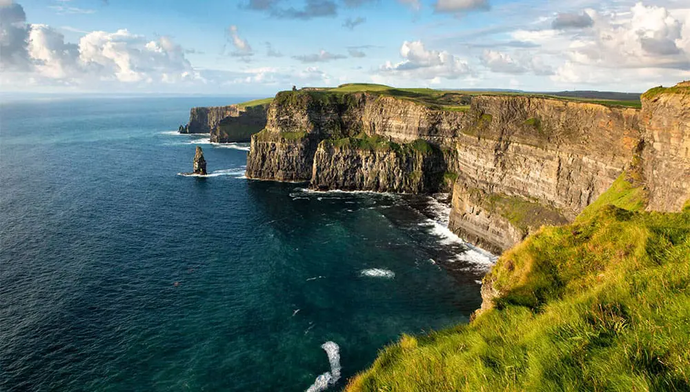 Bookings are booming as agents rediscover Ireland with Infinity Holidays 6 1000x568 ROI 1 Cliffs of Moher