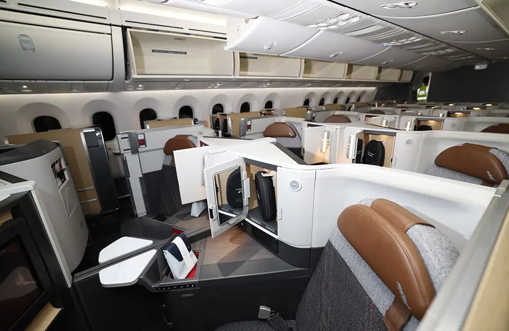 American Airlines' new-to-Australia redesigned B787-9 aircraft is now flying to Brisbane. Here’s what’s on board 8 The Flagship Suite is a game-changer for the airline and passengers. Image: BNE/AA