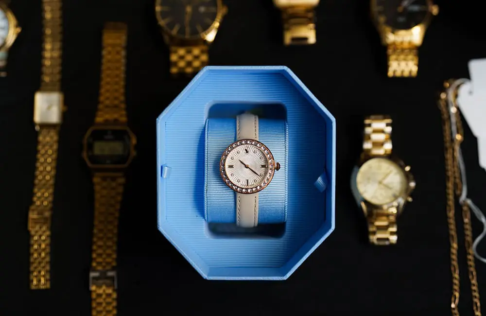 Bid & fly: Brisbane Airport’s biggest-ever lost property auction takes off for 2025 2 Watches – Brisbane Airport Lost Property Auction 2025