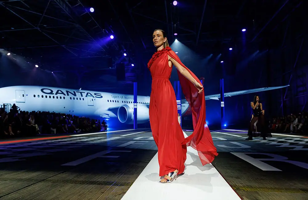Runway to runway: Qantas & DJs take loyalty relationship to the next level at high-fashion Sydney event 1 An uplifting look on the Qantas x David Jones runway during Kita Alexander's performance.