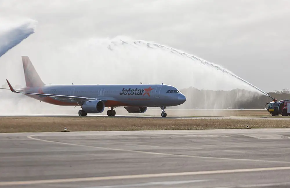 Newcastle goes international again with first-ever Jetstar Bali flight; drops 24-hour sale 4 A water cannon welcome for the inaugural JQ NTL-DPS flight.