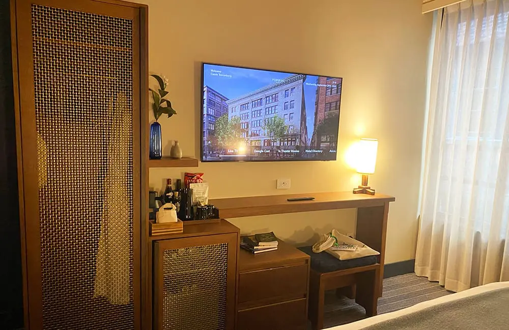 Hotel review: Downtown style meets sustainable lifestyle at Populus Seattle 8 Lupine King room at Populus Seattle. Image: Cassie Tannenberg