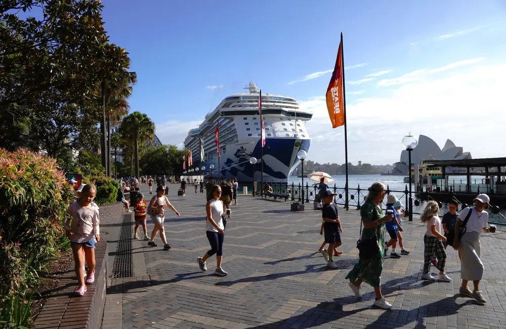 Cruise tourism powers $7.3B economic boost for Australia despite $1.1B drop in FY25