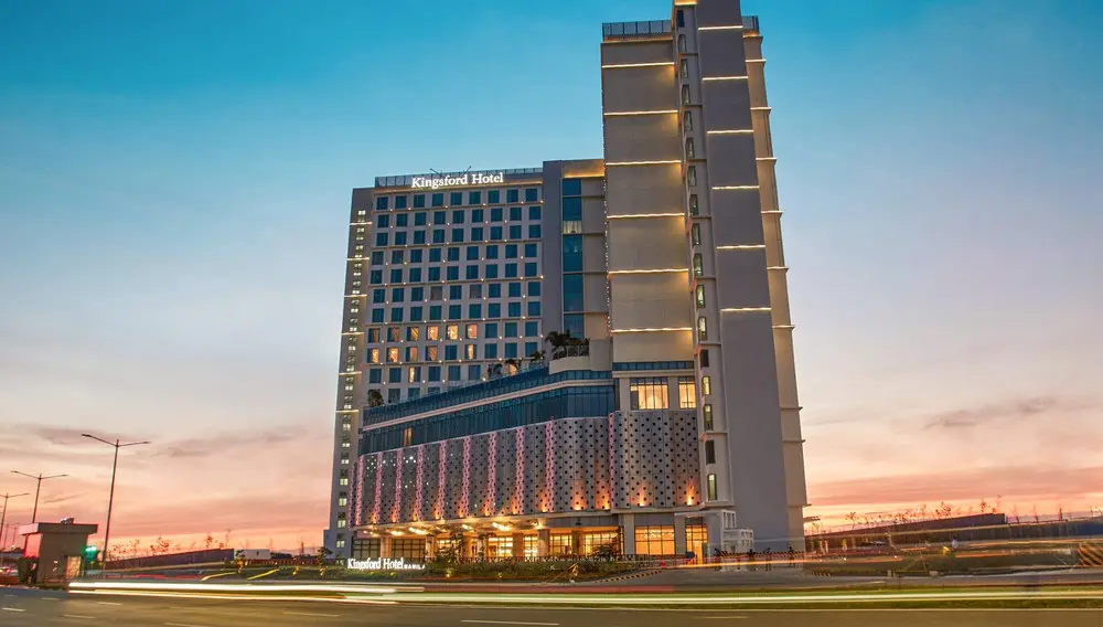 megaworld hotels, expedia taap