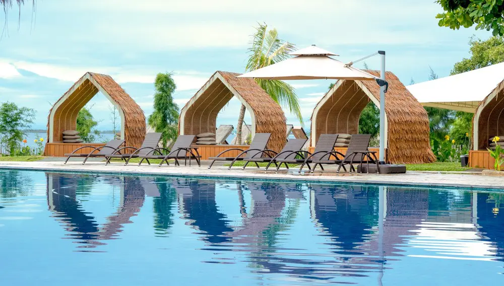 megaworld hotels, expedia taap