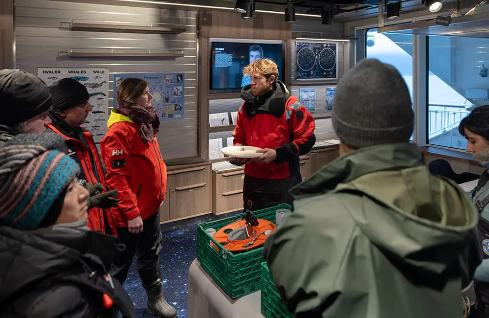 Insider insights: HX’s experts on the joy of discovery 1 HX Expeditions, science boat briefing ©Espen Mills