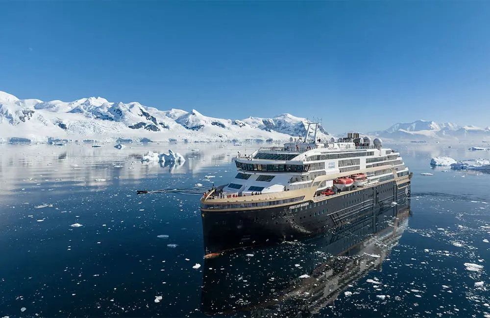 Insider insights: HX’s experts on the joy of discovery 2 MS Fridtjof Nansen in Neko Harbour, Antarctica (c) Espen Mills