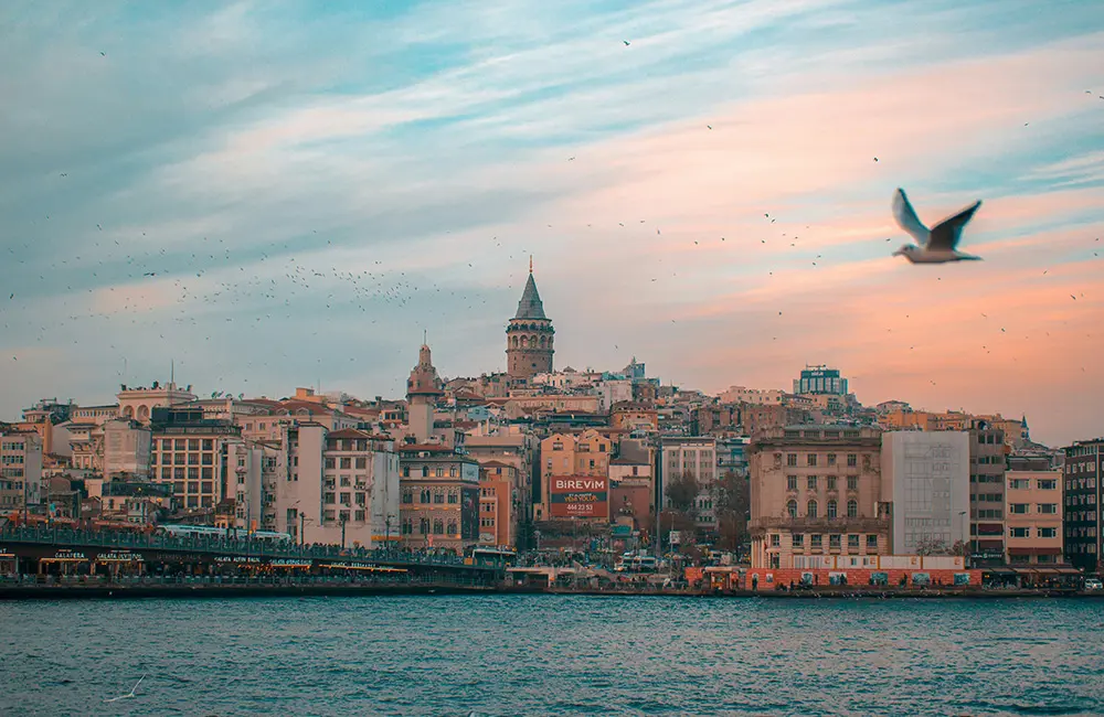 Cruise trends: extended seasons and nights in port