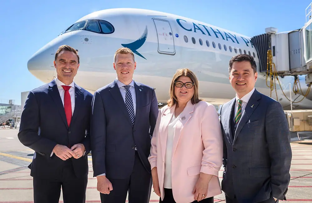 (L-R): Adelaide Airport MD Brenton Cox, SA Trade & Investment Minister Joe Szakacs, SA Tourism Minister Zoe Bettison & Cathay Pacific General Manager South-East Asia & Oceania Frosti Lau.