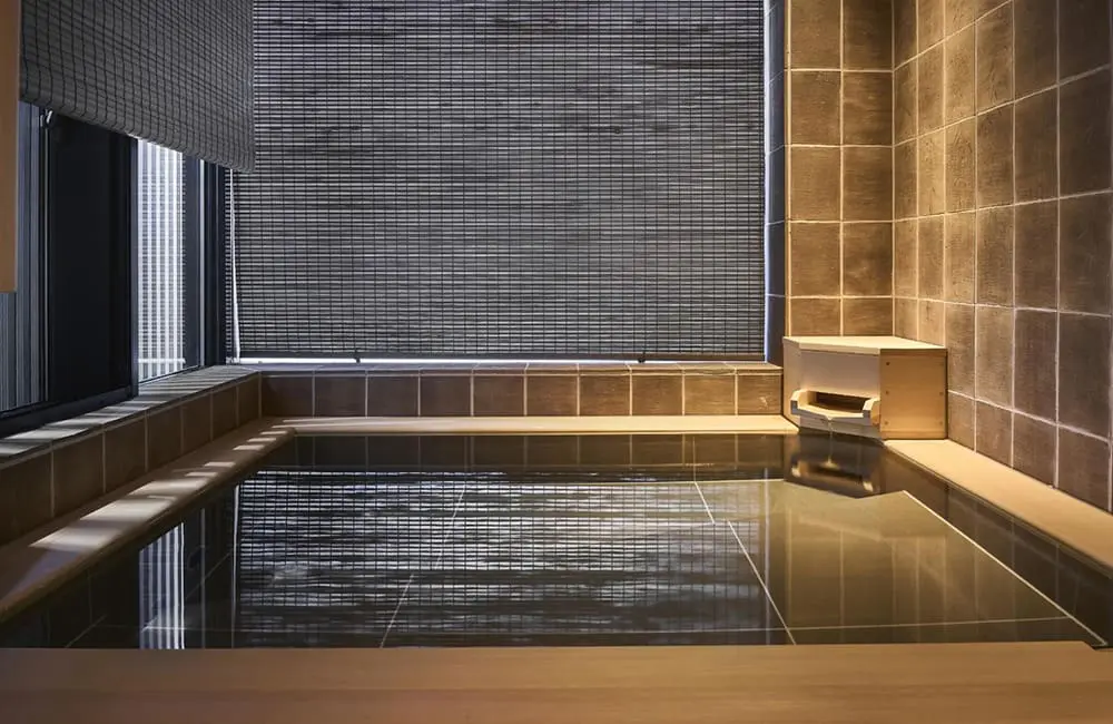Japan’s most-awarded resort brand FUFU debuts first Tokyo hotel in Ginza 5 FUFU Tokyo Ginza guestroom bath with natural hot spring water brought from Atami.