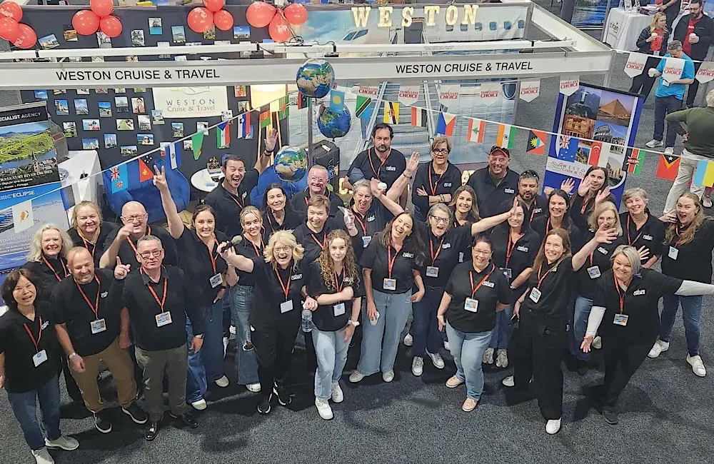 What happens when travel people show up for each other