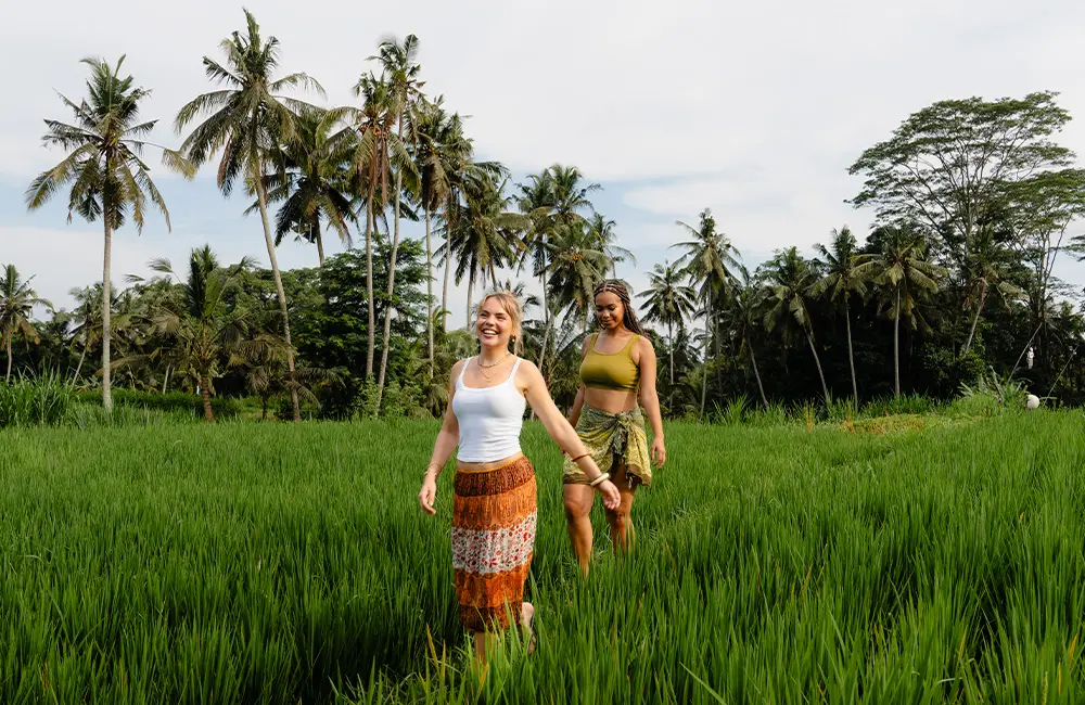 Yes, really: Young Aussies say solo group trips are in, pay rises are out 2 Indonesia_CookingClass002 pay rise over travel Contiki karryon