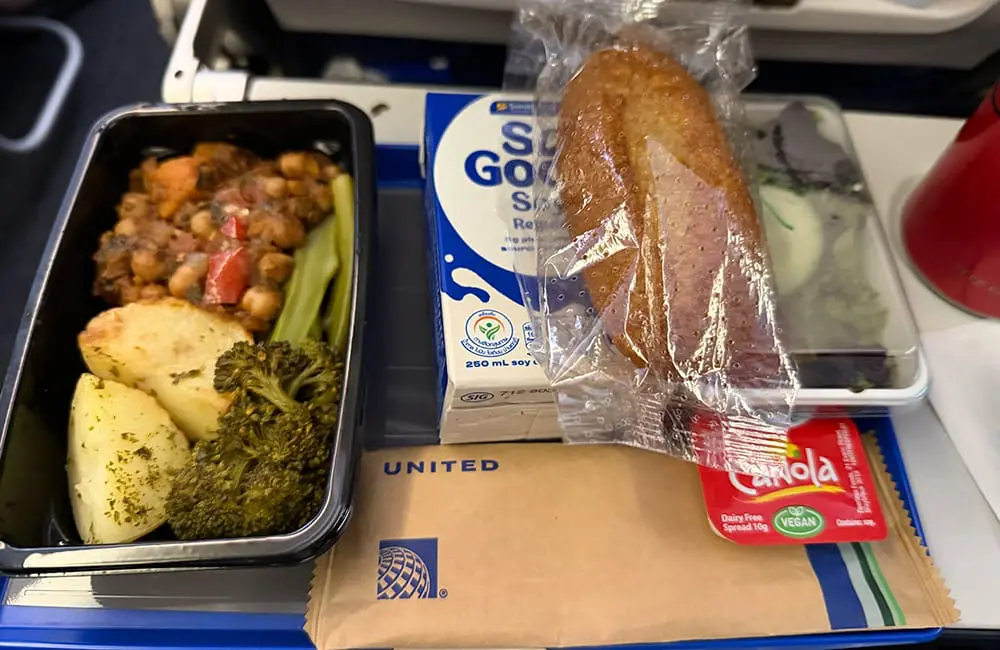 The vegan lunch option for United International Economy.