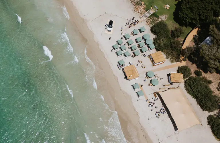 1000x650 LUKELATTY PAIRD2025 BEACHCLUBXRANGEROVER 0003