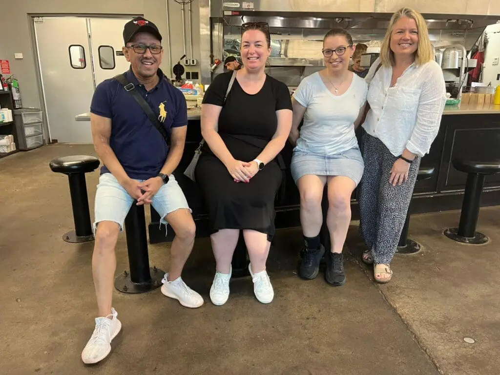 It’s a wrap: 15 top advisors, 5 incredible US fams + 2026 famil news 10 Anthony Tuy Amanda Graham Kathryn Yule Claire Mountaine Travel Oklahoma Account Director AUNZ in Oklahoma Diner