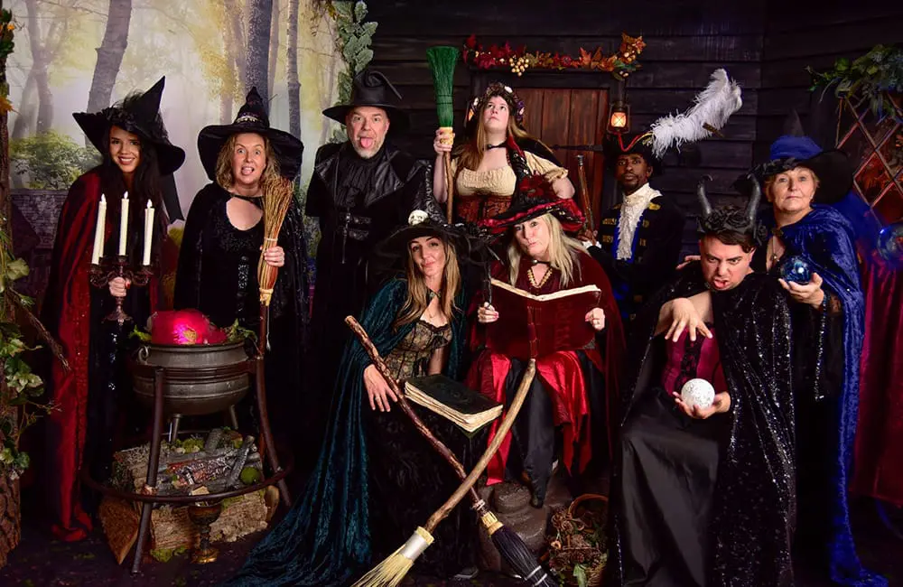 Inside Brand USA’s inaugural Agent Ambassador trip: Two itineraries, epic American experiences 4 Witch Pix Salem. L–R: Jade Jones, Brand USA; Jessica O’Grady, Travel Associates; Frank Gibbons, Air
New Zealand; Rebecca Gilbert, House of Travel NZ; Natasha Henningsen, Luxury Escapes; Tracey Flower, MTA; Desmon Hickson, Brand USA; Luke Watts, Travel Managers; Kay Gregan, Travel Brokers NZ.