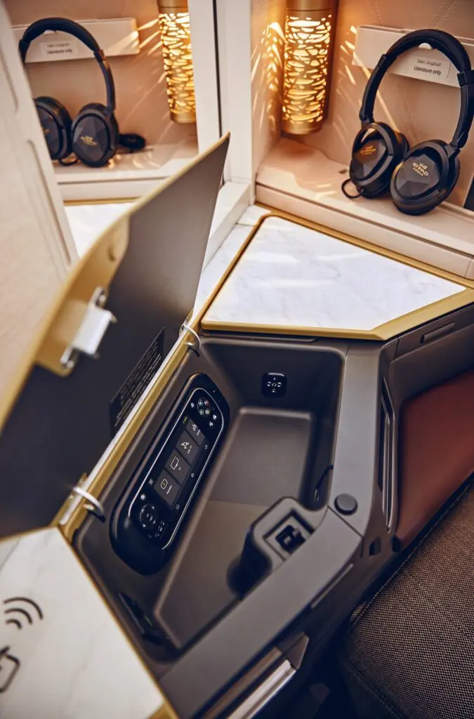 Etihad ups Sydney to an all-A350 route as it plans for a double-daily service 2 Etihad A350 business class.