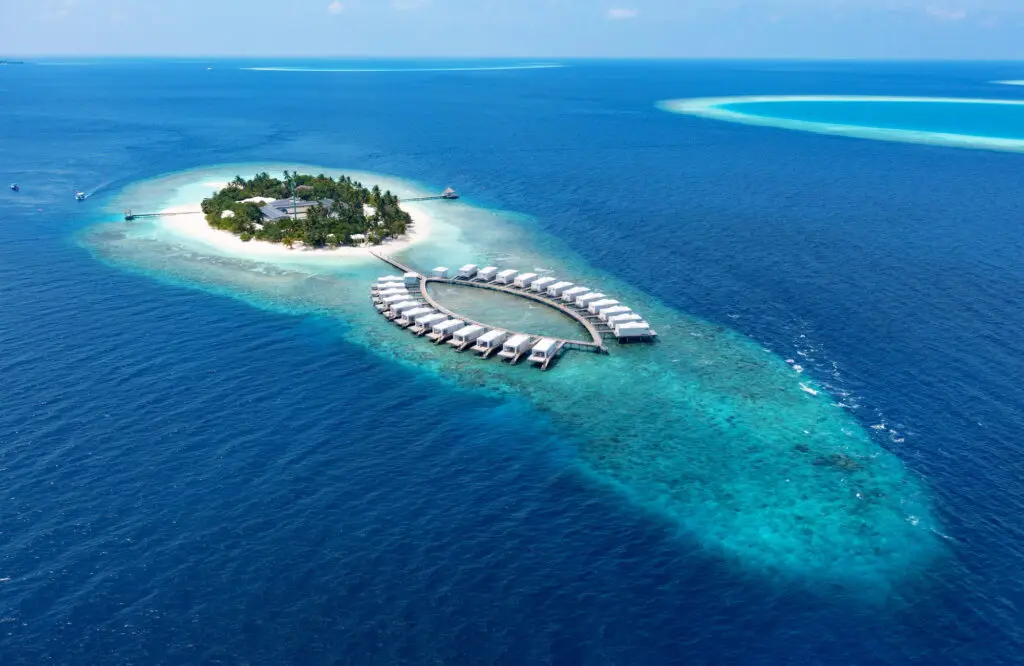 Australia’s first direct Maldives flights land, but only for Luxury Escapes customers 2 A Maldives resort.