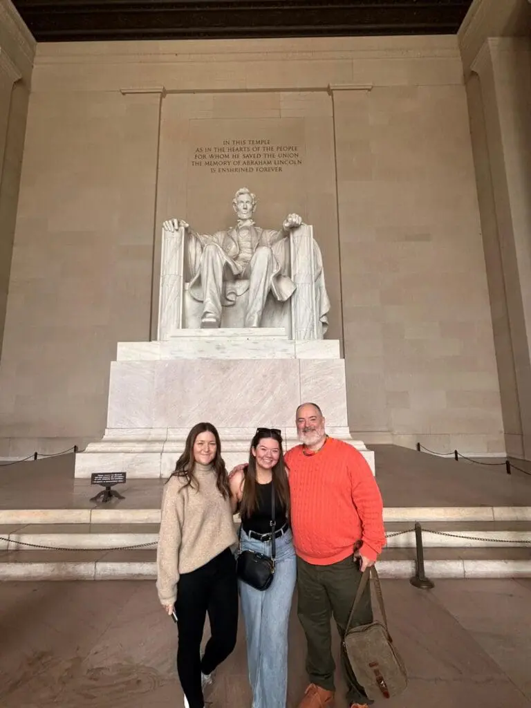 It’s a wrap: 15 top advisors, 5 incredible US fams + 2026 famil news 2 Maree Sterling Bianca Douglas Watt and Clinton Griffiths Lincoln Memorial