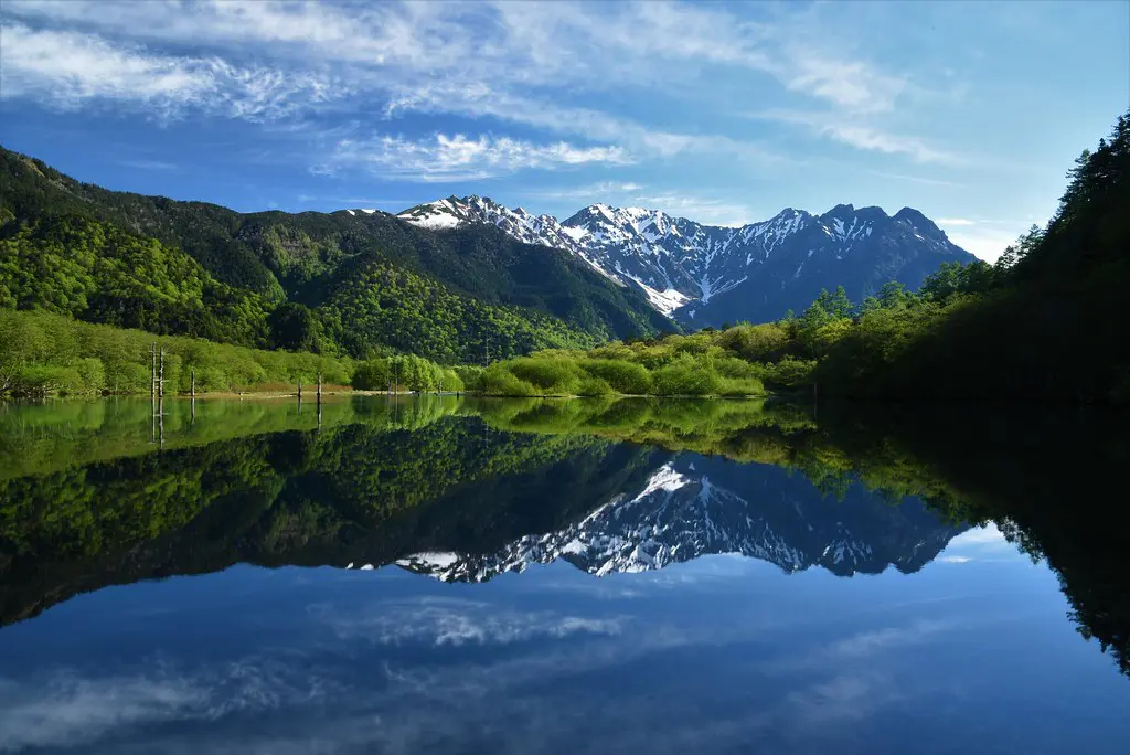 Japanese winter hotspot urges Aussies to explore beyond the crowded snowfields and ski season 