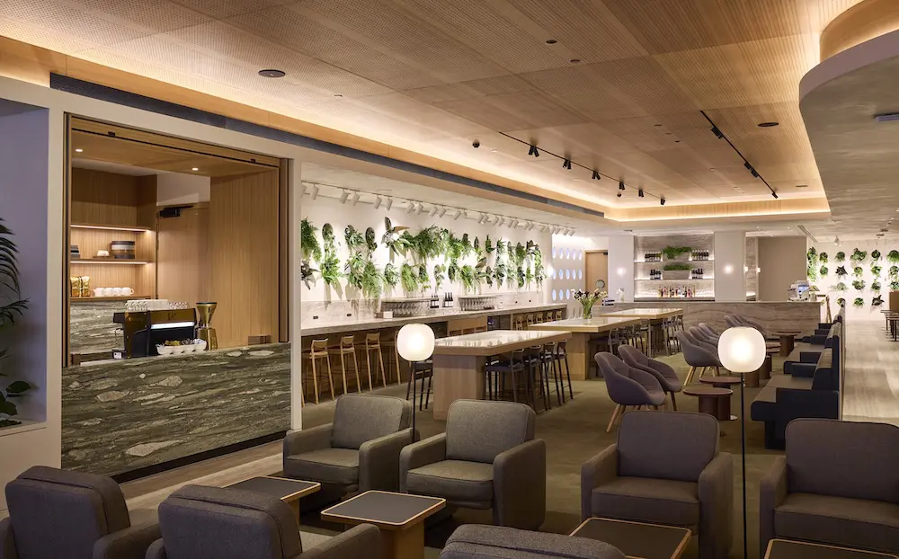 More space, more comfort: Qantas opens new Auckland lounge for peak season