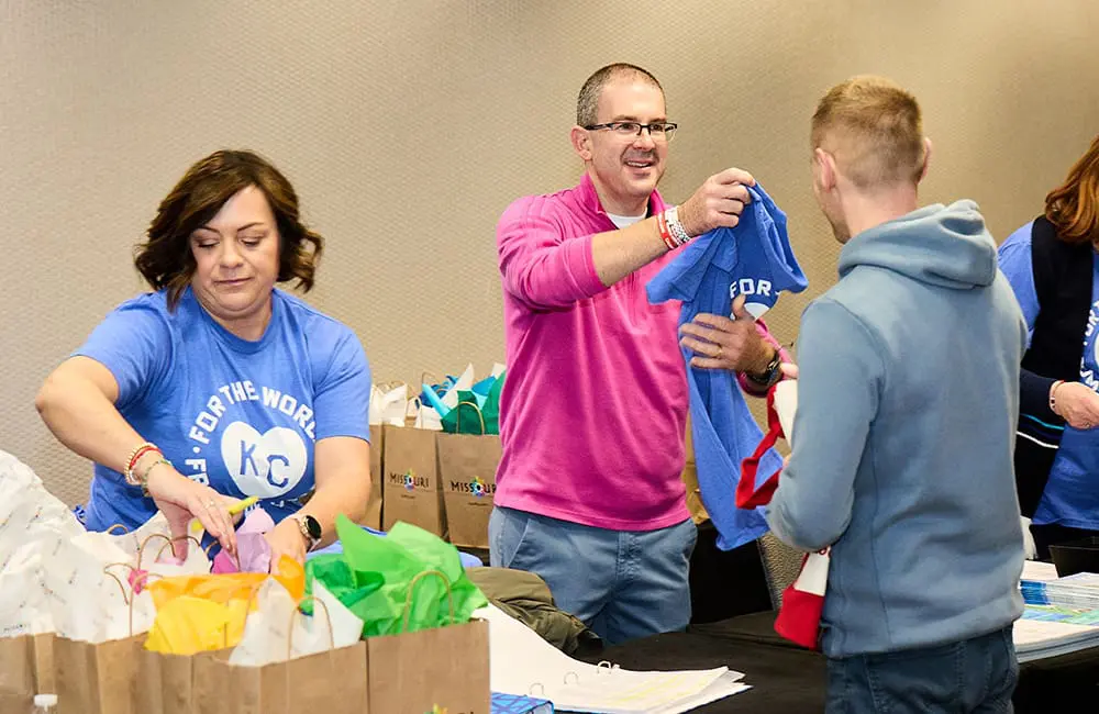 Exclusive: Travel South International Showcase 2025 brings the US South’s secret sauce to the global table 9 Missouri Division of Tourism Director Stephen Foutes (centre) and the Visit Kansas City team welcome delegates to the Travel South International Showcase 2025 host city.