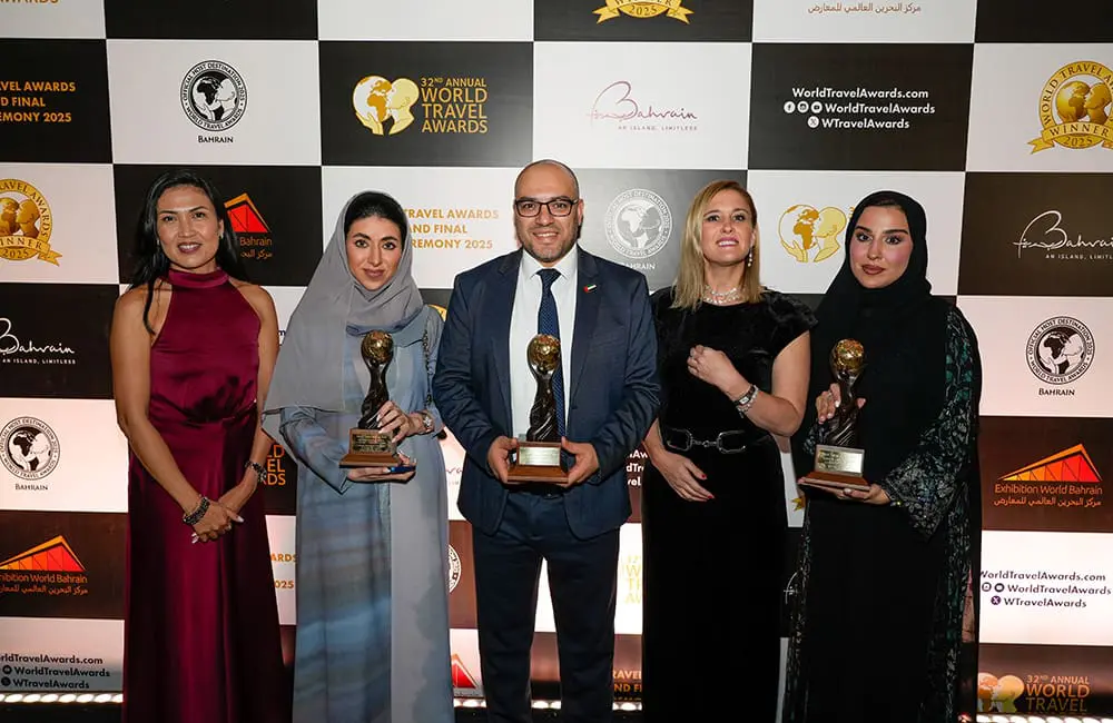 World Travel Awards 2025 Grand Final luxury travel winners shine at prestigious event 2 Etihad Airways team at World Travel Awards Grand Final 2025.