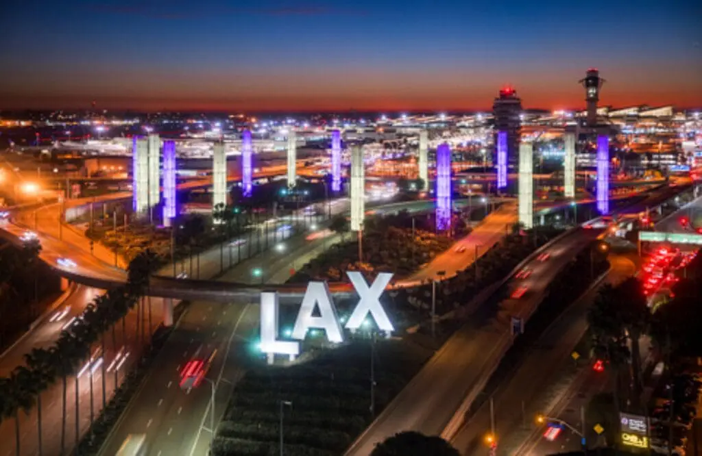 Complete the LA Essentials module to win a $250 gift card 3 1000x650 22 4