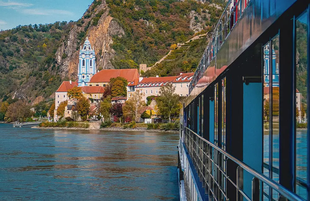 AmaWaterways DNC Durnstein P1053549 edit CG