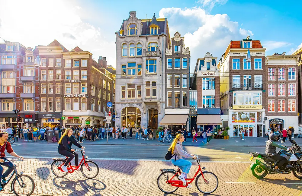 Pier pressure: Amsterdam considers cutting ocean cruise ships in next decade