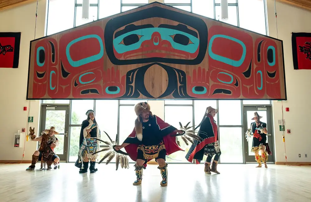 First Nations tourism performance in cultural centre. Image: ITAC