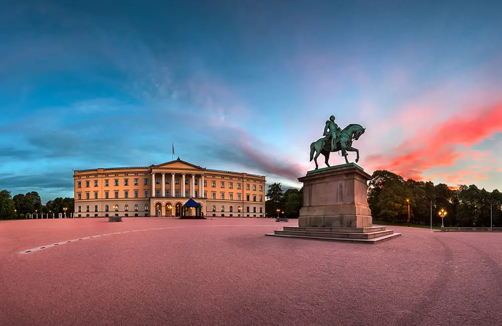 Castle Square, Oslo. Image: Shutterstock