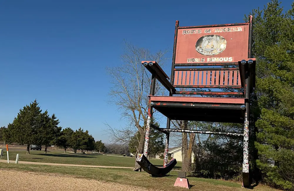 The world's second-largest rocking chair is one of the roadside attractions on Missouri's Route 66. Image: Cassie Tannenberg
